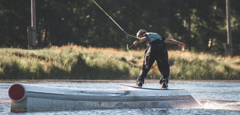 Mis on veelauasport ehk wakeboarding?